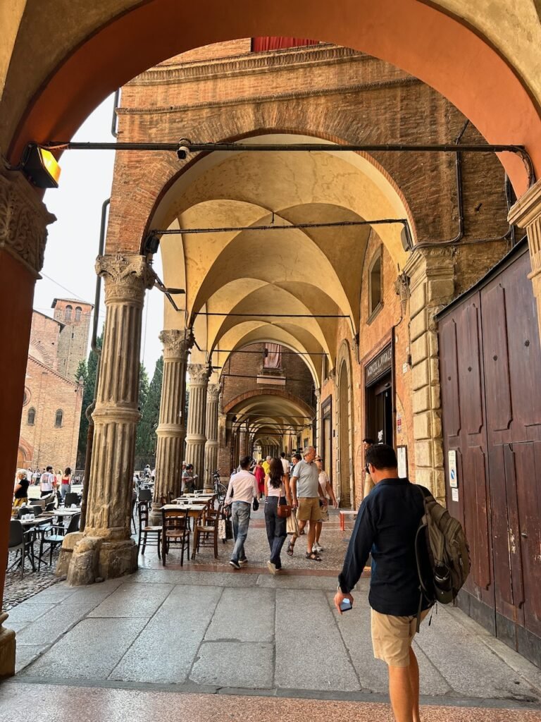 Palazzo dei Banchi, Bologna