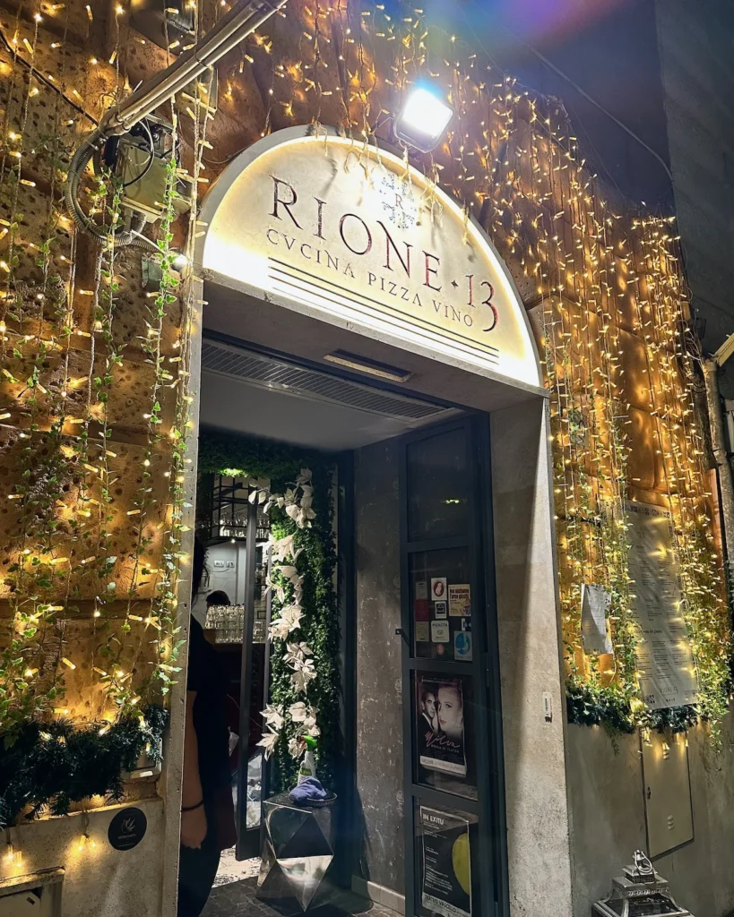 Rione 13 restaurant, Trastevere