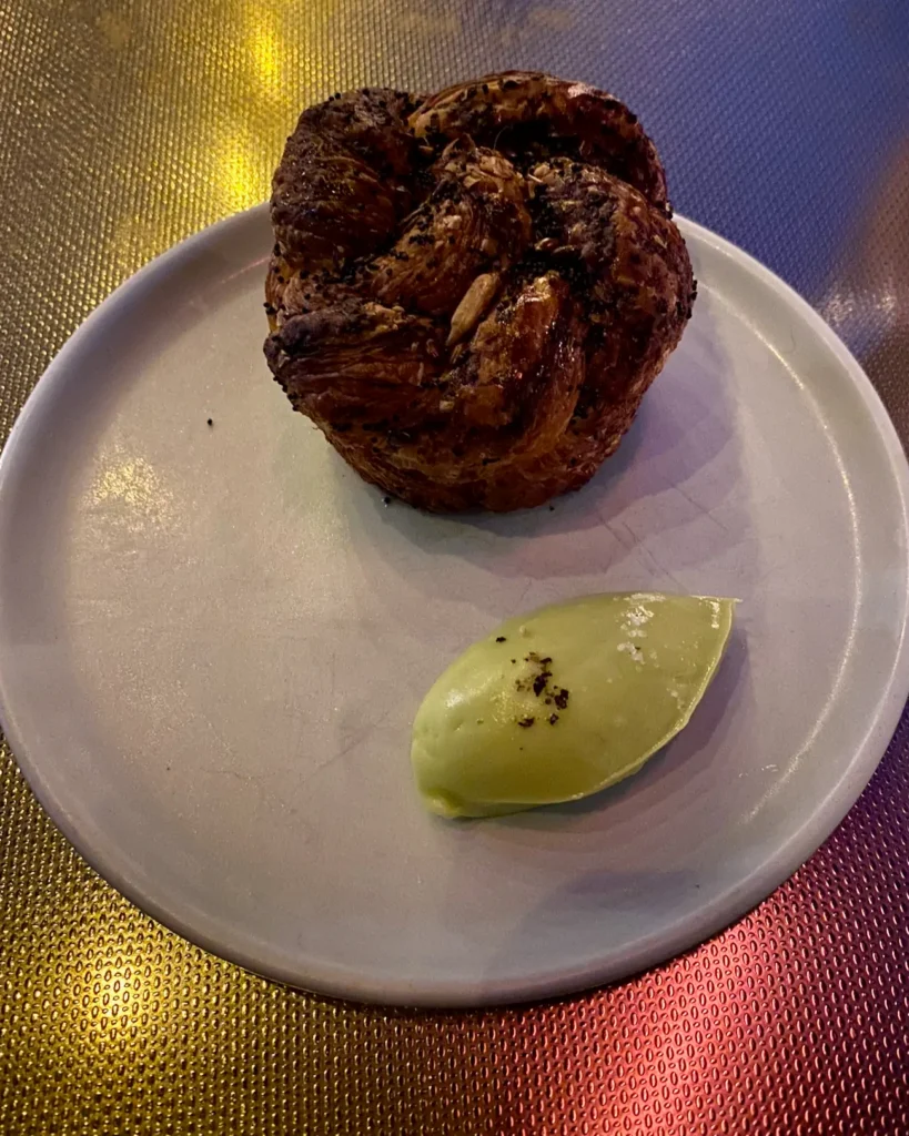 House-made bread with cultured butter at Jeune et Jolie