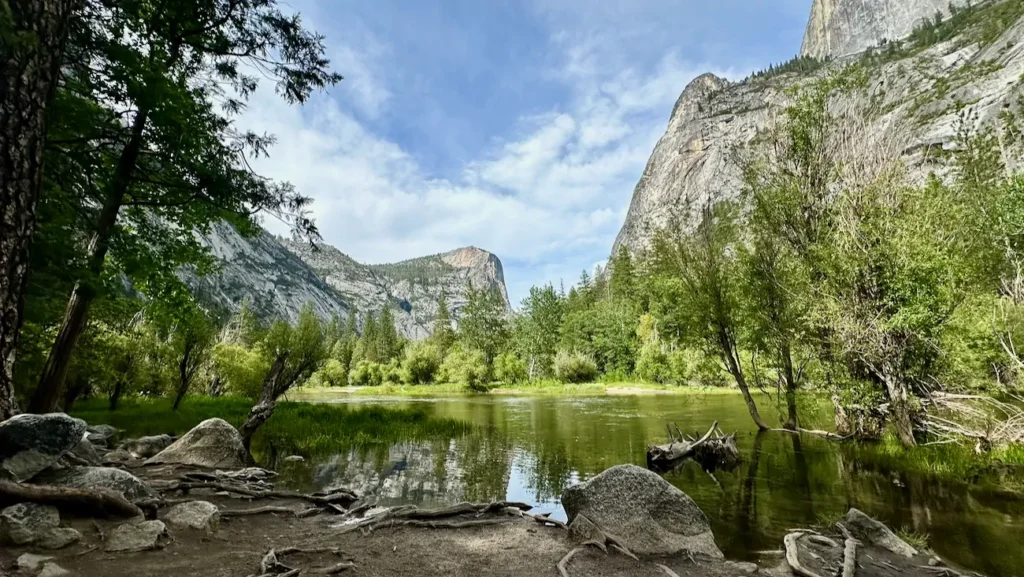 Scenic mountain-and-water at Mirror Lake in Yosemite National Park.