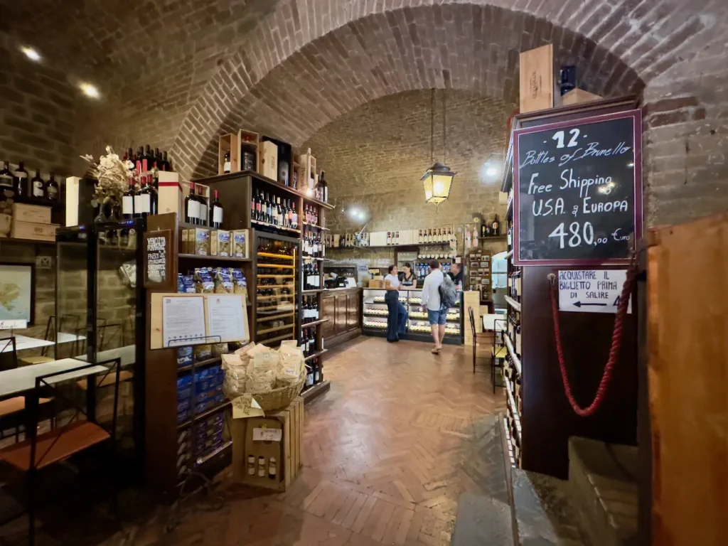 Enoteca La Fortezza wine shop in Montalcino